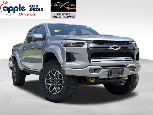 Used 2024 Chevrolet Colorado ZR2 w/ ZR2 Bison Edition AWD/4WD image 1