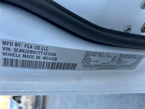 New 2026 Jeep Compass Latitude image 35