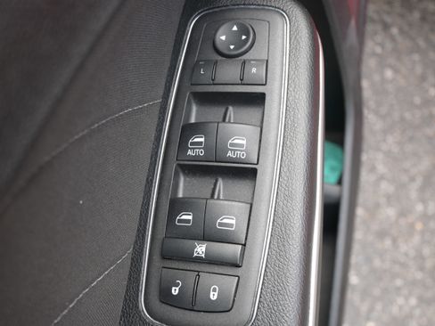 Used 2022 Dodge Charger Scat Pack RWD image 14