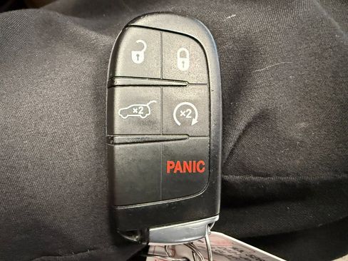 Used 2021 Jeep Grand Cherokee Limited w/ Quick Order Package 28K 80th image 18