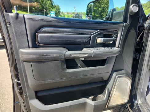 Used 2021 RAM 2500 Limited AWD/4WD image 10