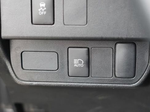 Used 2022 Toyota Tacoma SR w/ SX Package AWD/4WD image 16