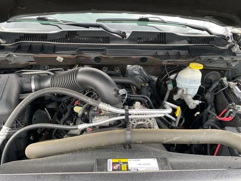 Used 2022 RAM 1500 Classic Warlock w/ Ceramic Grey Warlock Package AWD/4WD image 22