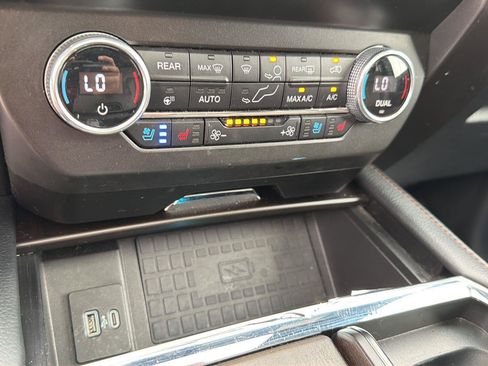 Used 2021 Ford Expedition King Ranch AWD/4WD image 30