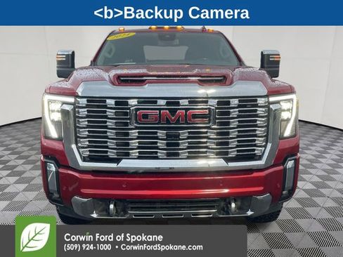 Used 2024 GMC Sierra 3500 Denali image 7