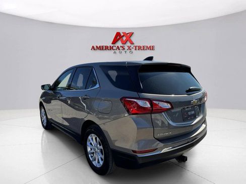 Used 2018 Chevrolet Equinox LT image 3