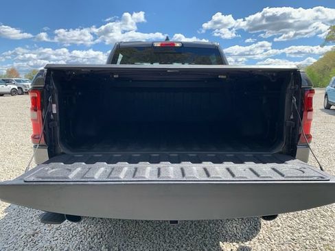 Used 2025 RAM 1500 Warlock AWD/4WD image 13