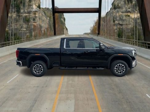 New 2026 GMC Sierra 2500 SLE AWD/4WD image 13