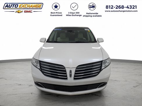 Used 2018 Lincoln MKT AWD w/ Technology Package image 6