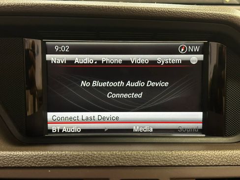 Used 2013 Mercedes-Benz E 350 Cabriolet w/ Premium 1 Pkg image 31