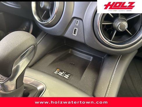 Certified 2024 Chevrolet Blazer LT w/ Convenience Package AWD/4WD image 29