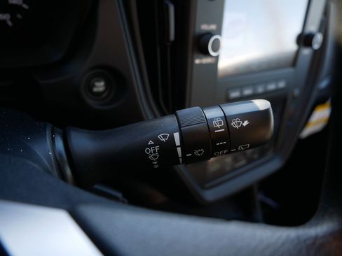 Used 2025 Subaru Impreza 2.0i image 33