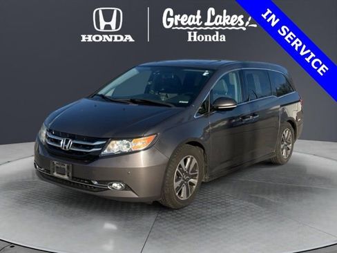 Used 2014 Honda Odyssey Touring image 2