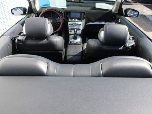 Used 2011 INFINITI G37 Sport w/ Premium Pkg RWD image 28