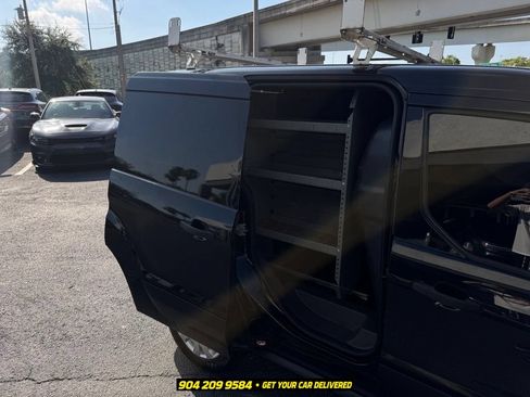 Used 2022 Ford Transit Connect XLT FWD image 28
