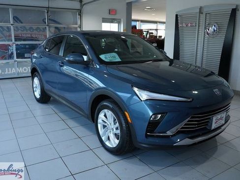 New 2026 Buick Envista Preferred w/ Convenience I Package FWD image 1