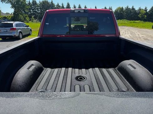 New 2026 RAM 2500 Laramie AWD/4WD image 17