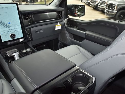 Certified 2025 Ford F150 Lightning Flash AWD/4WD image 17