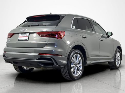 Used 2025 Audi Q3 2.0T Premium w/ Convenience Package AWD/4WD image 5