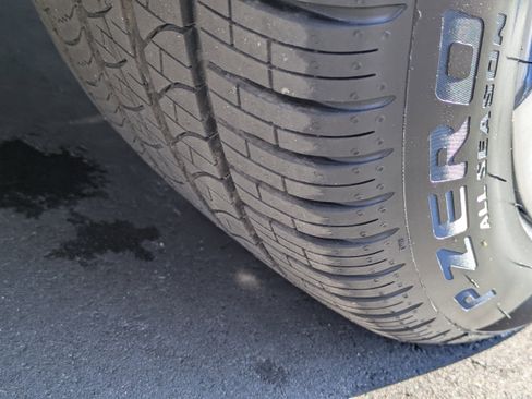 New 2026 Chrysler Pacifica Pinnacle image 12