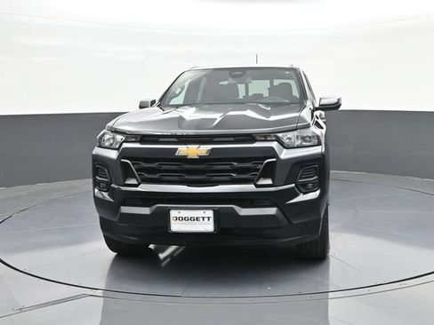 Used 2023 Chevrolet Colorado LT w/ LT Convenience Package II RWD image 24
