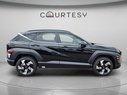 New 2026 Hyundai Kona Limited AWD/4WD image 6