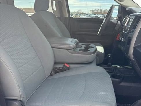 Used 2018 RAM 3500 Tradesman w/ Chrome Appearance Group AWD/4WD image 18
