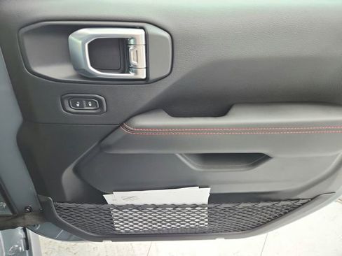 New 2026 Jeep Gladiator Rubicon w/ Steel Bumper Group image 43