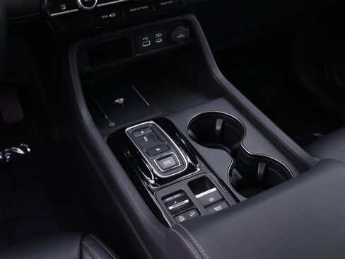 Used 2023 Honda Pilot EX-L image 13