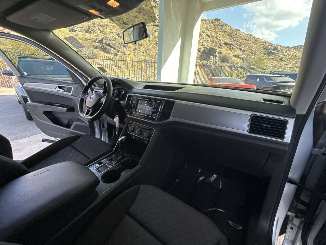 Used 2018 Volkswagen Atlas S FWD image 27