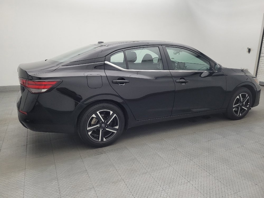 Used 2025 Nissan Sentra SV FWD image 10