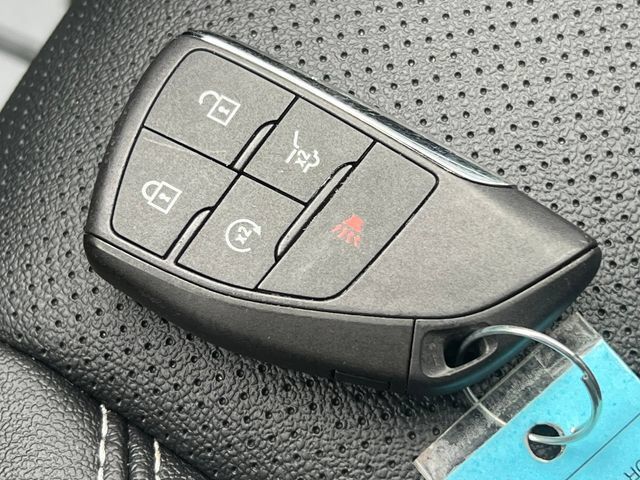 Used 2026 Chevrolet Traverse LT AWD/4WD image 31