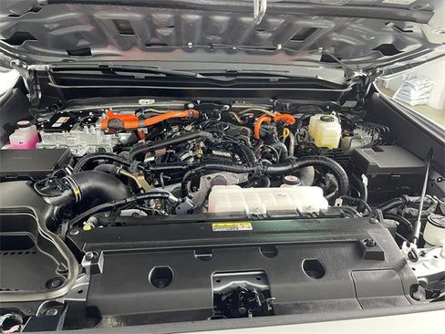 Used 2025 Toyota Tacoma TRD Off-Road w/ TRD Off Road Upgrade Package image 24