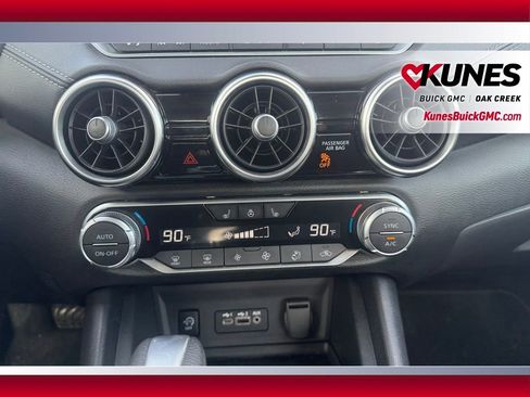 Used 2024 Nissan Sentra SV w/ All-Weather Package image 17