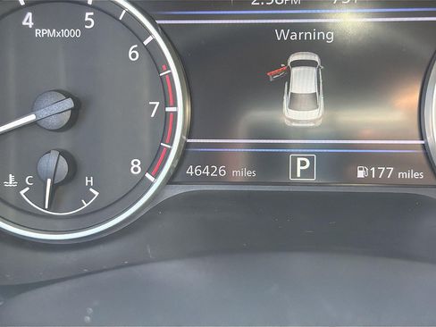 Used 2023 Nissan Sentra SR w/ Trunk Package FWD image 11