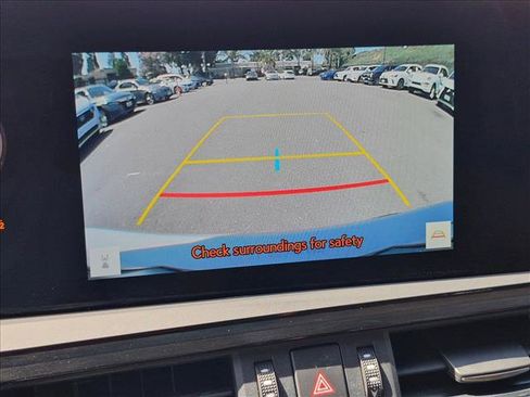 Used 2025 Lexus ES 300h w/ Premium Package FWD image 16
