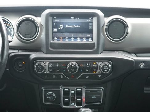 Used 2020 Jeep Wrangler Unlimited Sport S AWD/4WD image 22