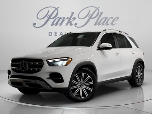Certified 2025 Mercedes-Benz GLE 450 4MATIC image 3