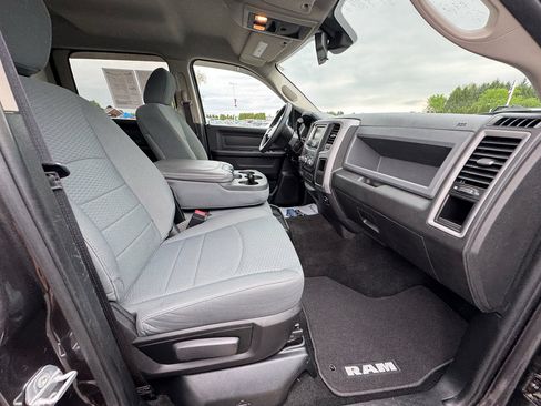 Used 2016 RAM 2500 Tradesman w/ Chrome Appearance Group AWD/4WD image 12