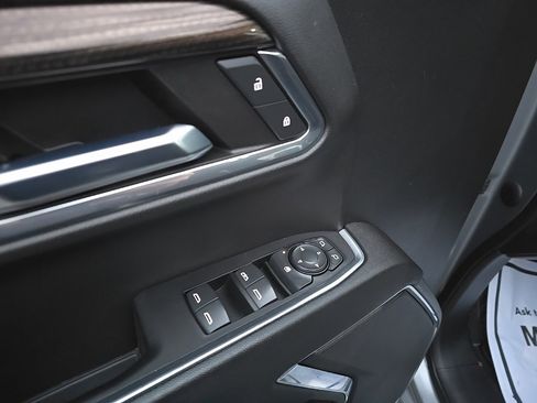 Used 2023 Chevrolet Silverado 1500 LT image 11