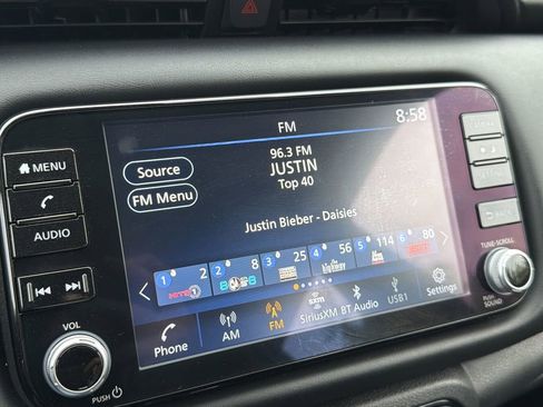 Used 2024 Nissan Kicks SR FWD image 12
