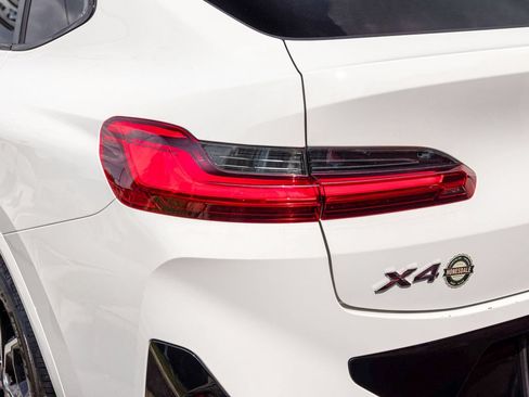 Used 2024 BMW X4 xDrive30i w/ Premium Package AWD/4WD image 41