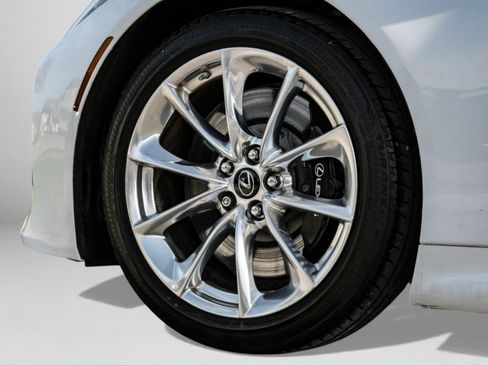 Used 2018 Lexus LC 500 Coupe w/ Touring Package RWD image 58