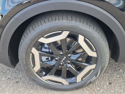 New 2025 Kia Telluride EX image 19