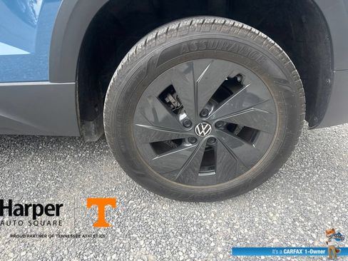 Used 2025 Volkswagen Taos S FWD image 20