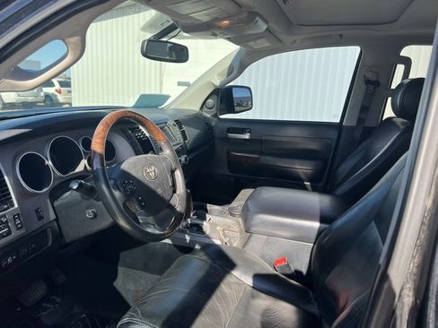 Used 2013 Toyota Tundra Platinum image 15