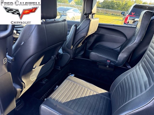 Used 2025 Chrysler Voyager LX FWD image 8