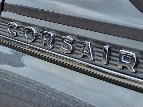 Used 2021 Lincoln Corsair Reserve w/ Equipment Group 201A image 10