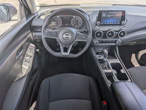 Used 2025 Nissan Sentra SV FWD image 14