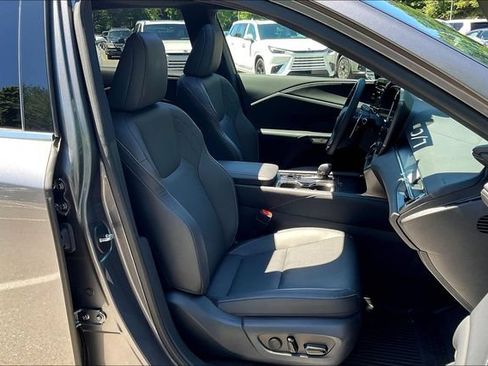 Certified 2023 Lexus RX 350 Premium w/ Accessory Package AWD/4WD image 29